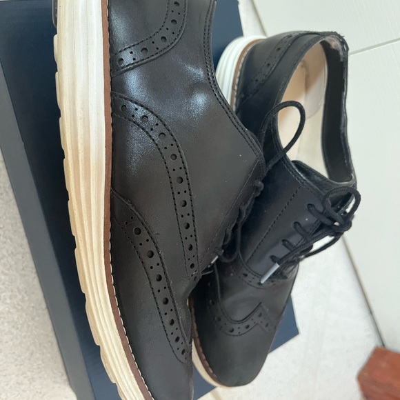 Cole Haan Classic Oxfords shoes - Picture 3 of 7
